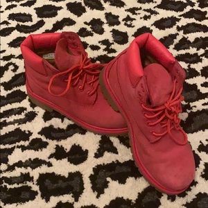 Girls Timberland pink boots